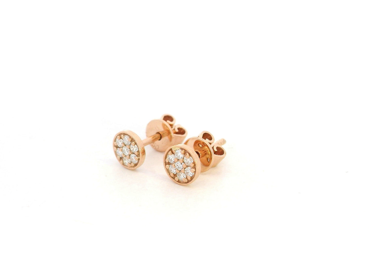 18K rose gold diamond cluster stud earrings with floral design, 0.13ct – Emirates Diamonds