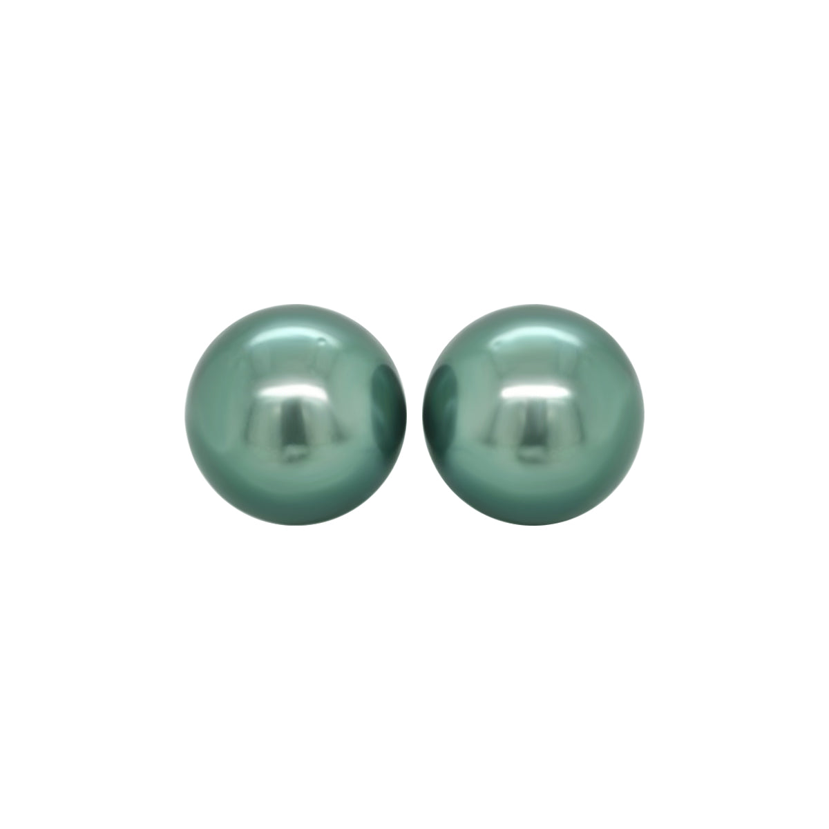 Black Tahiti Pearl Stud earrings in 18k White Gold.