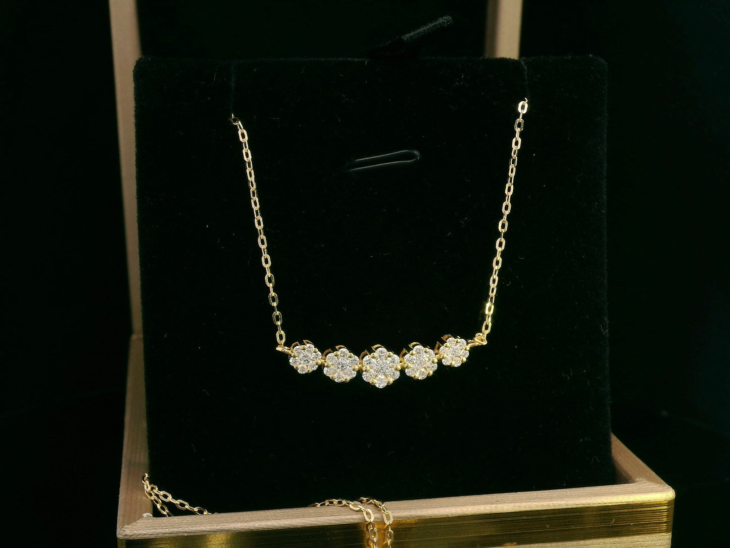 18K Yellow Gold Diamond Cluster Necklace, 0.57 Carat, Five Floral Diamond Clusters