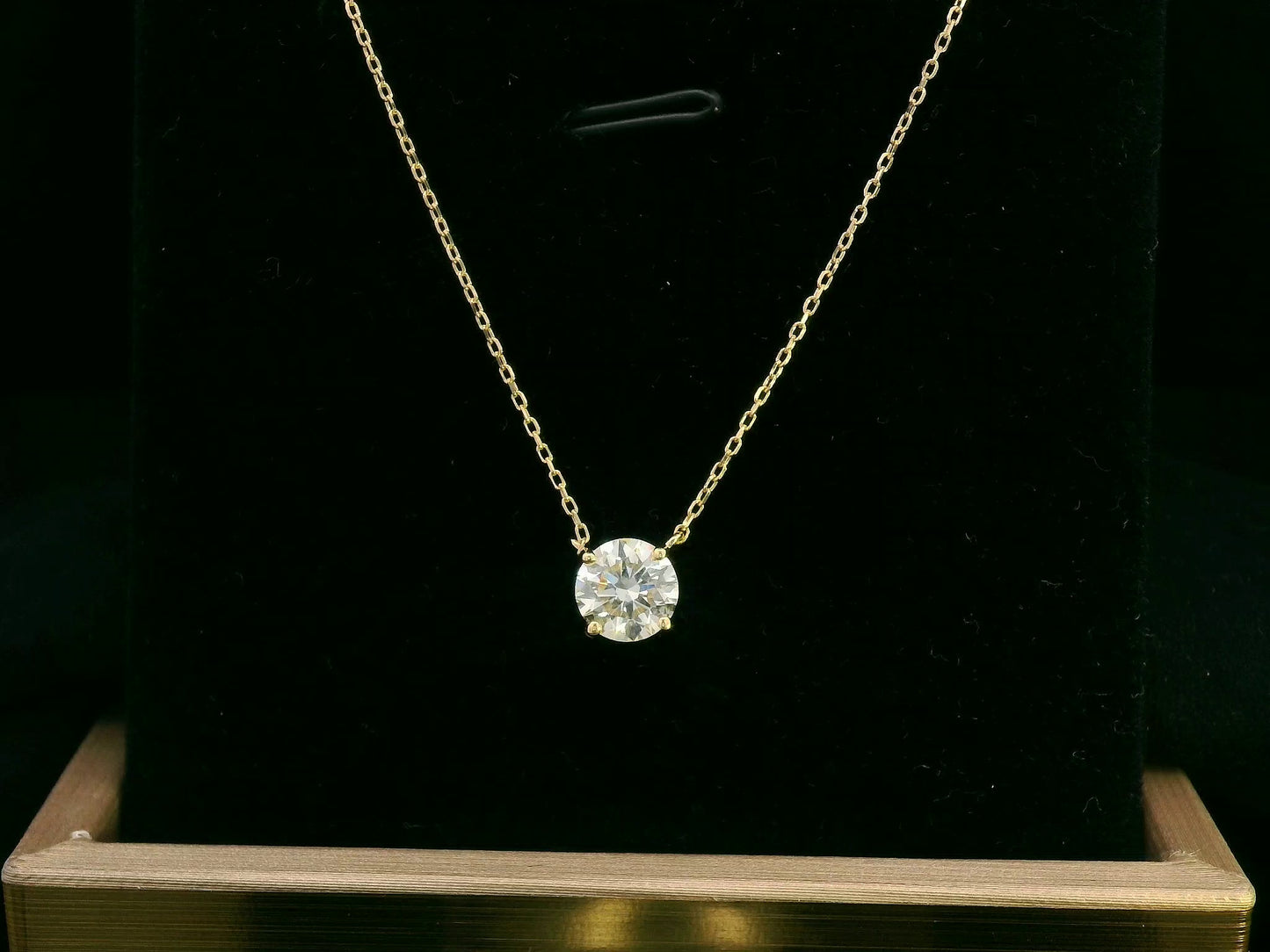 0.92 Carat GIA Certified Diamond, SI 1 , L color. Solitaire Pendant Necklace in 18K Yellow Gold