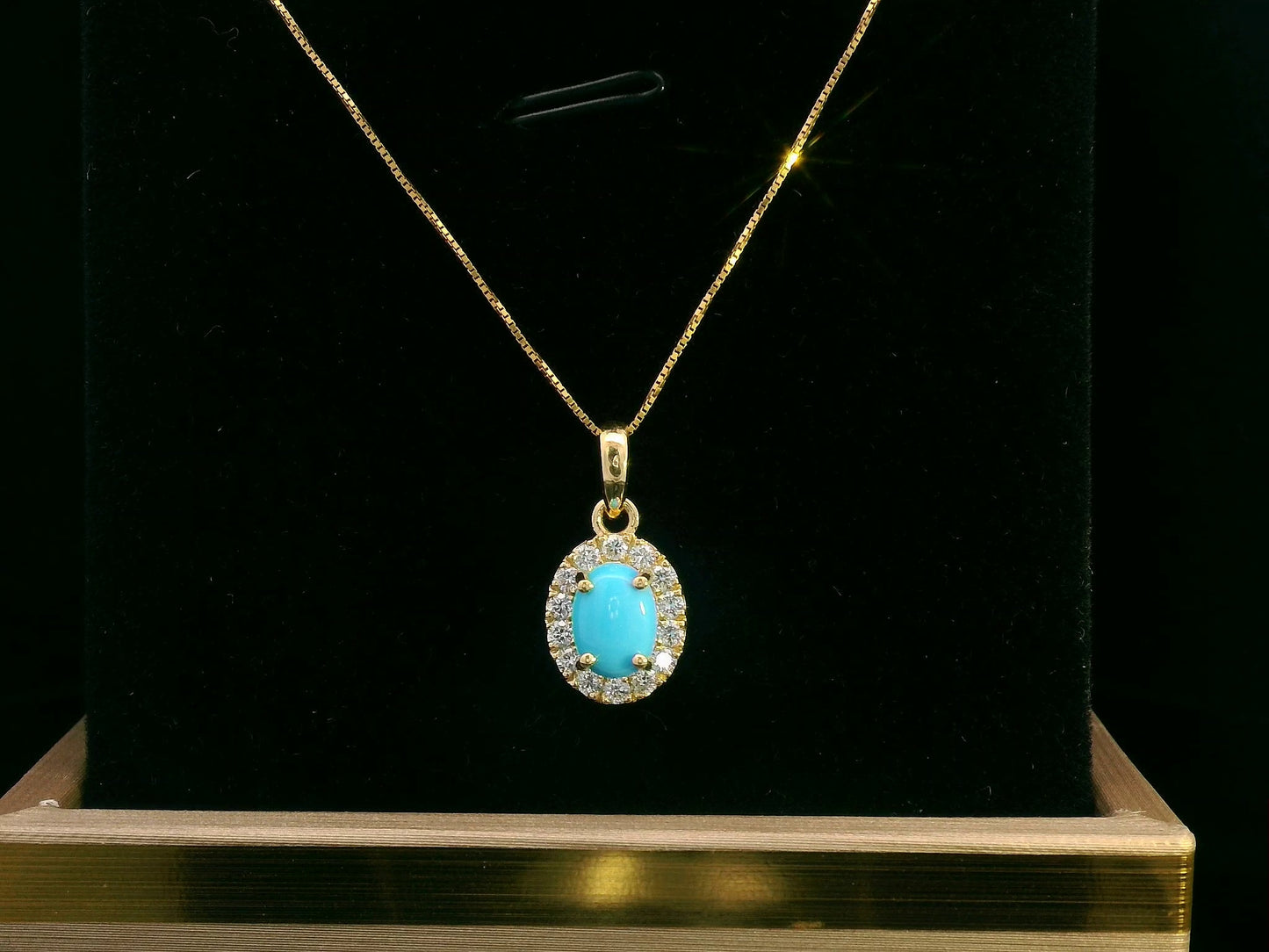 18K Yellow Gold Turquoise & Diamond Pendant – 0.82 CT Oval-Cut Turquoise, 0.25 CT Diamond Halo, Elegant Birthstone Jewelry (Chain Not Included)