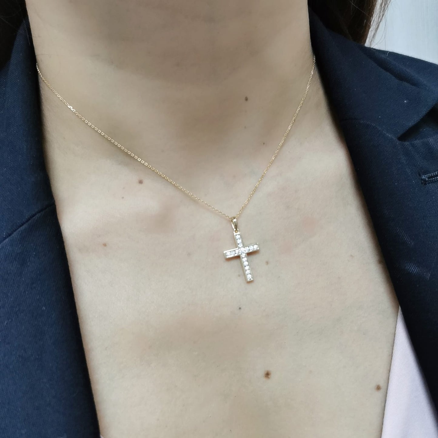 18K gold diamond cross pendant with 0.30 CT diamonds, religious jewelry, luxury faith pendant
