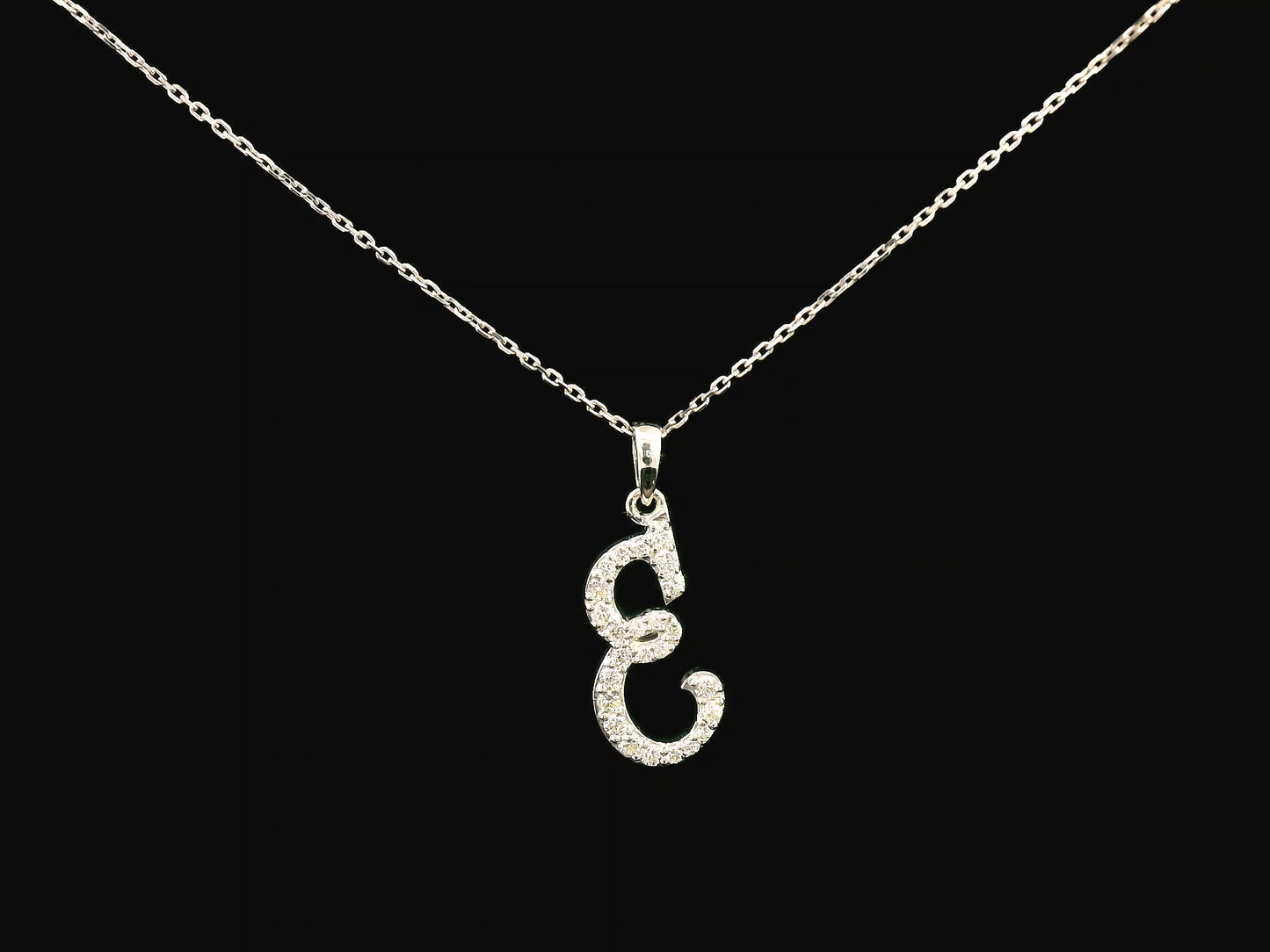 18K gold diamond initial pendant featuring 0.21 carats of brilliant diamonds, personalized letter necklace, luxury monogram jewelry gift.