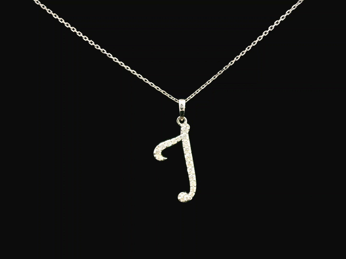 18K gold diamond initial pendant featuring 0.19 carats of brilliant diamonds, personalized letter necklace, luxury monogram jewelry gift.