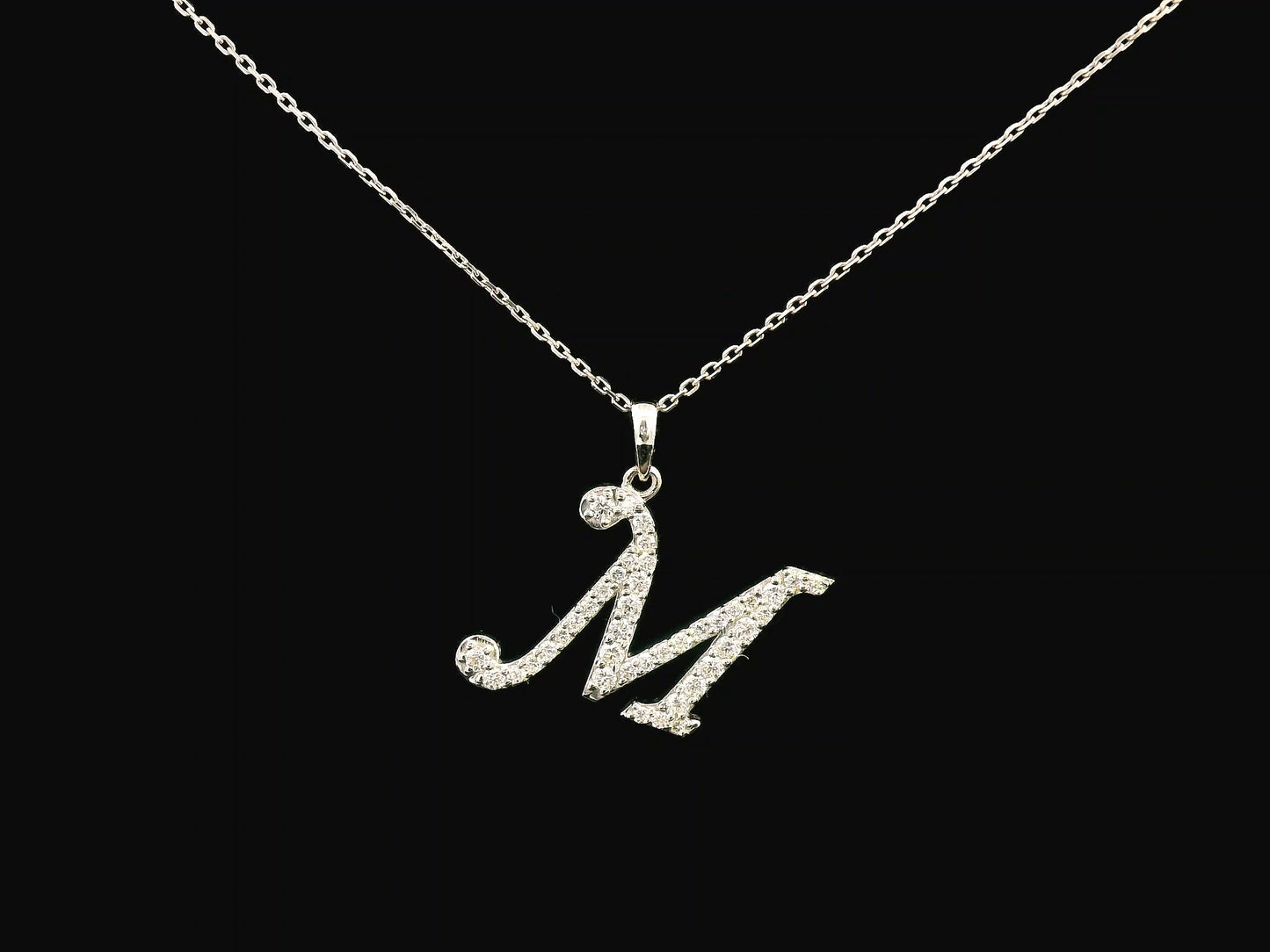 18K gold diamond initial pendant featuring 0.32 carats of brilliant diamonds, personalized letter necklace, luxury monogram jewelry gift.