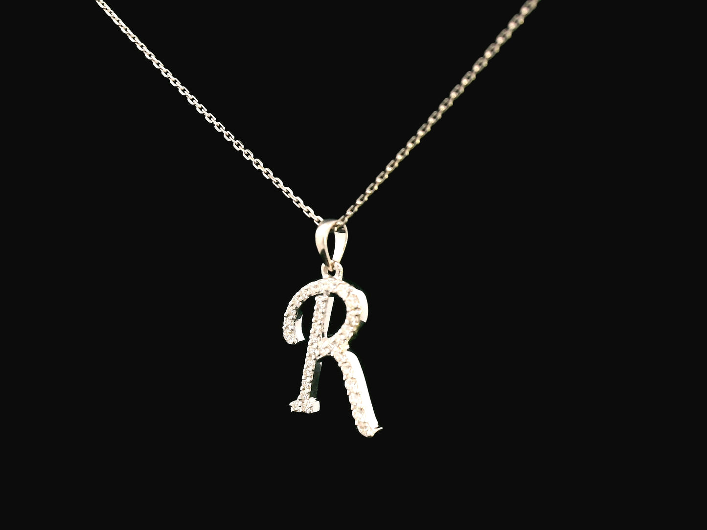 18K gold diamond initial pendant featuring 0.23 carats of brilliant diamonds, personalized letter necklace, luxury monogram jewelry gift.