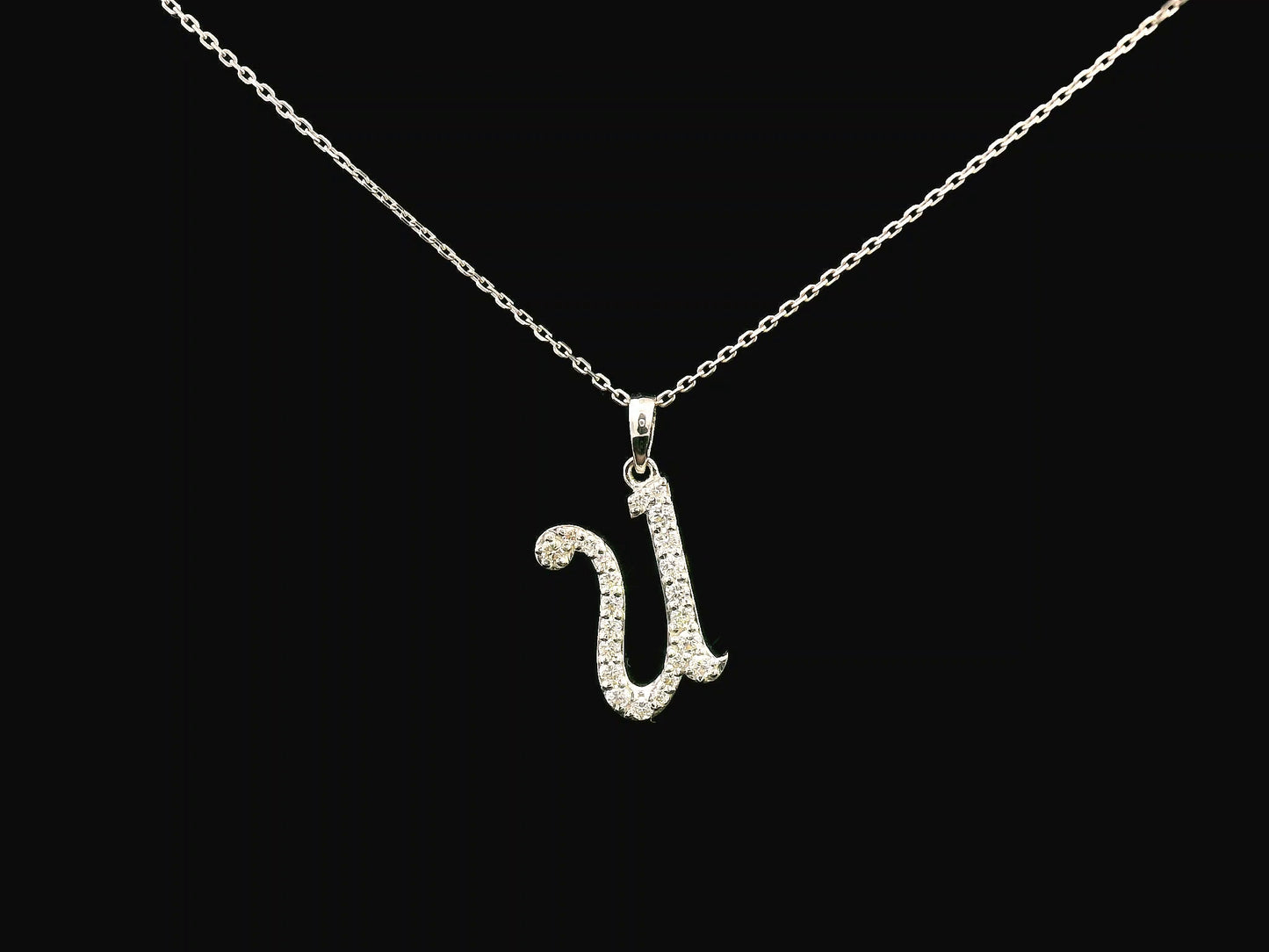 18K gold diamond initial pendant featuring 0.23 carats of brilliant diamonds, personalized letter necklace, luxury monogram jewelry gift.