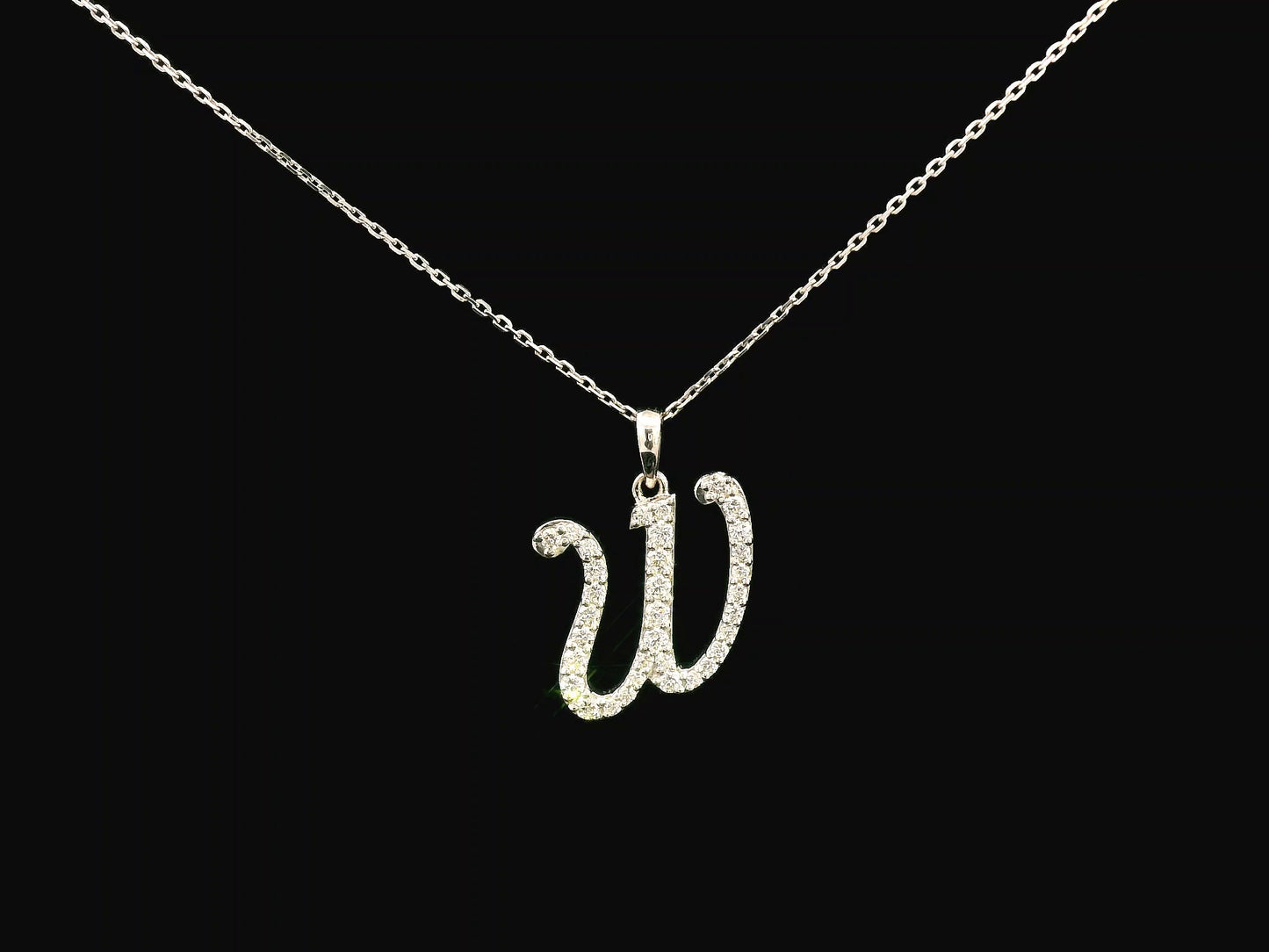18K gold diamond initial pendant featuring 0.31 carats of brilliant diamonds, personalized letter necklace, luxury monogram jewelry gift.