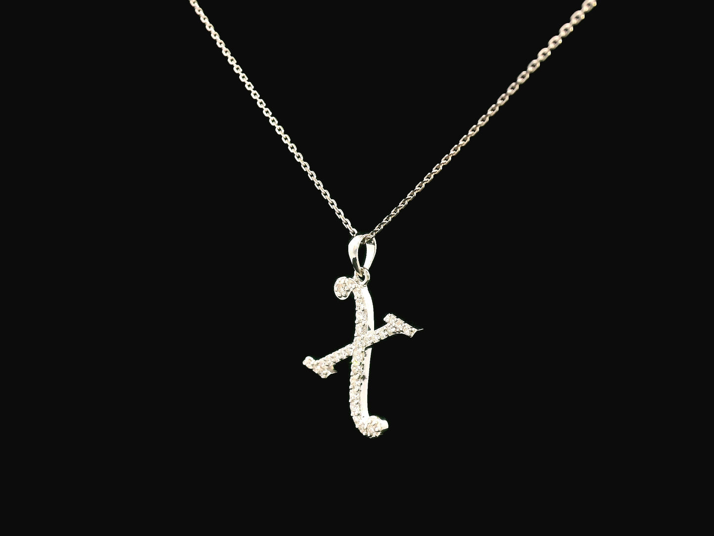 18K gold diamond initial pendant featuring 0.24 carats of brilliant diamonds, personalized letter necklace, luxury monogram jewelry gift.