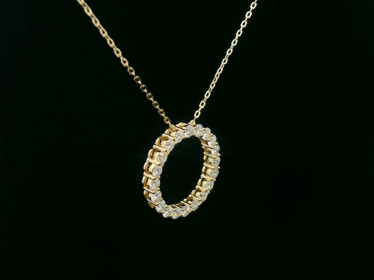 18K yellow gold open circle diamond pendant necklace with 1.74 carats of round diamonds and gold chain