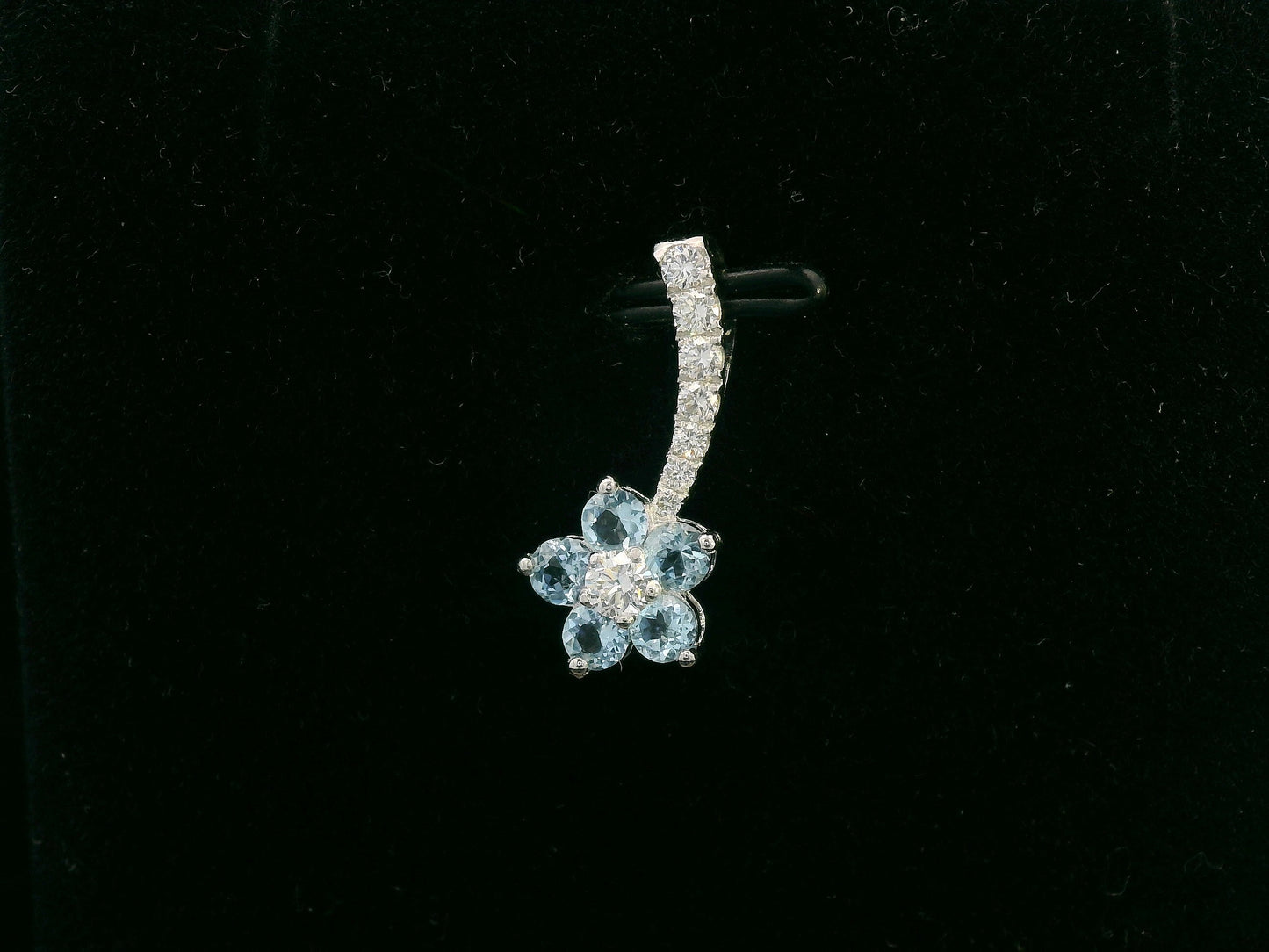 18K White Gold Floral Pendant with Aquamarines and Diamond Accents