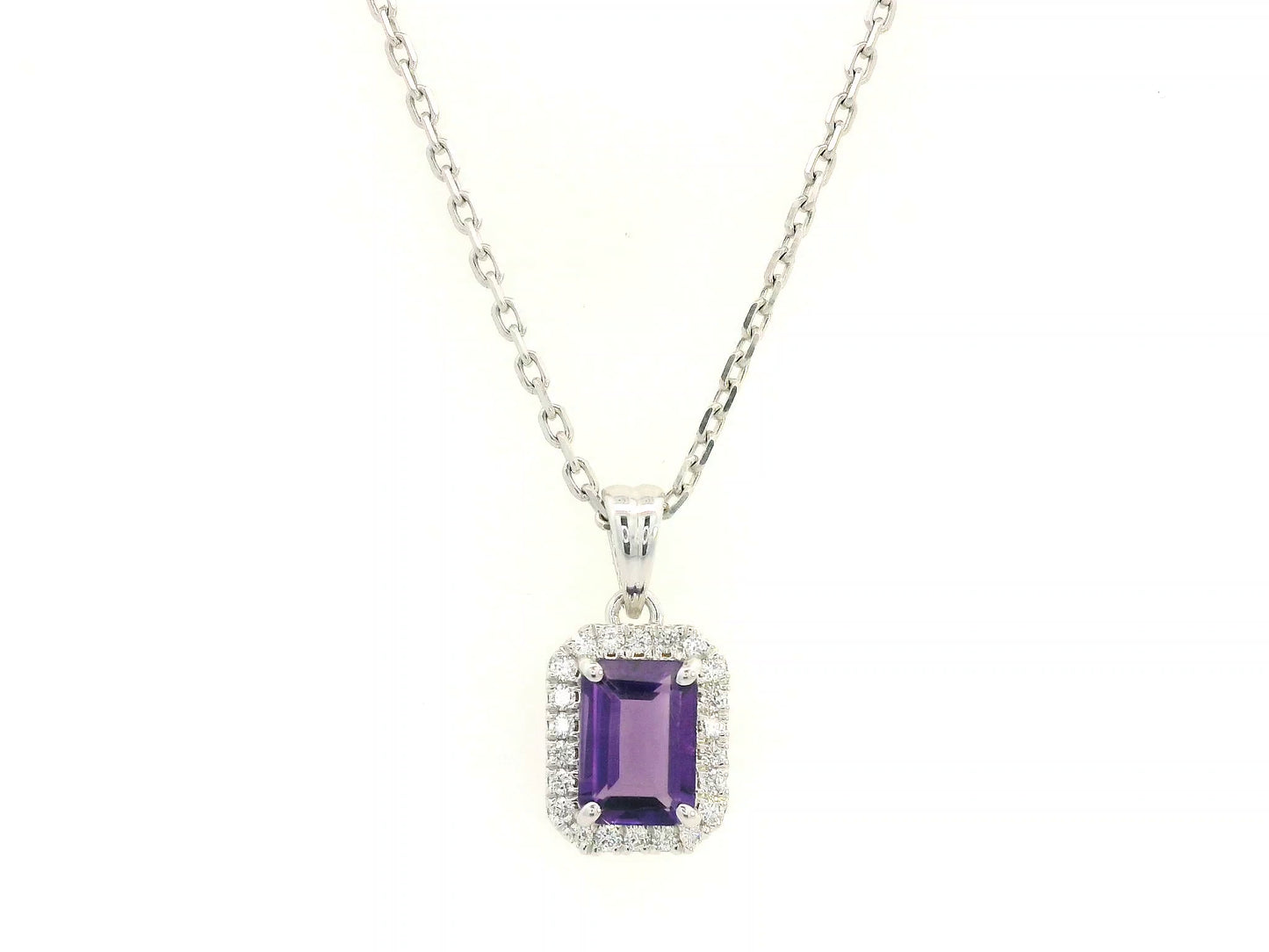18k white gold pendant with 0.82ct emerald-cut amethyst & 0.13ct diamond halo – certified authenticity included