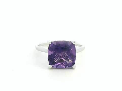 4.23 ct cushion-cut amethyst ring in 18K white gold, prong-set solitaire design, luxury statement ring for women
