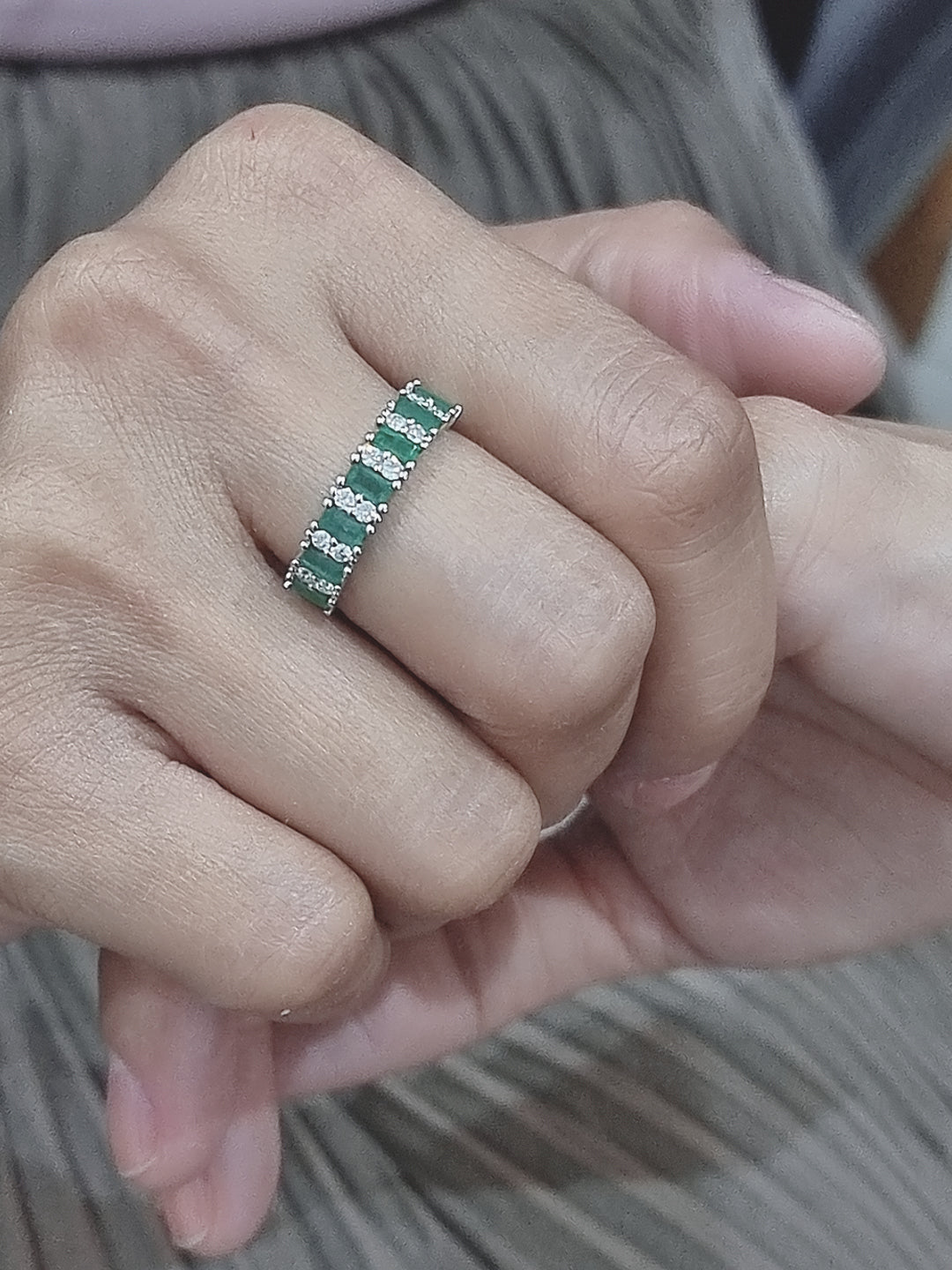 Emerald And Diamond Ring In 18k White Gold