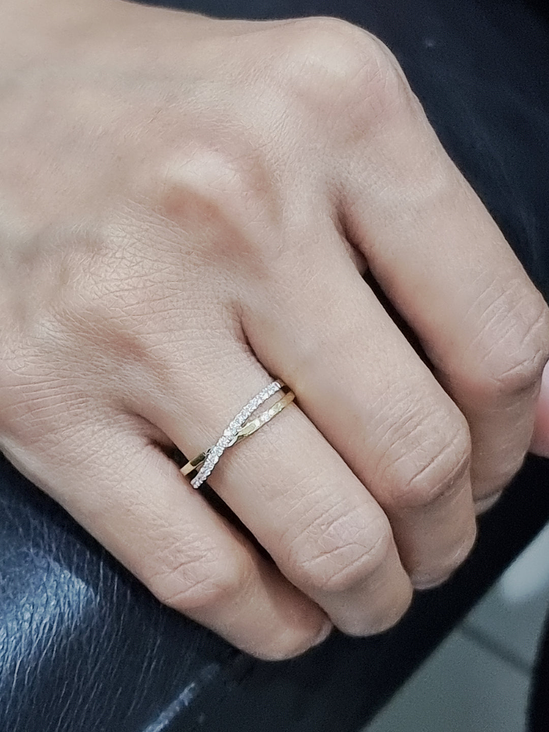 Cross Over Style Diamond Ring In 18k Yellow Gold.