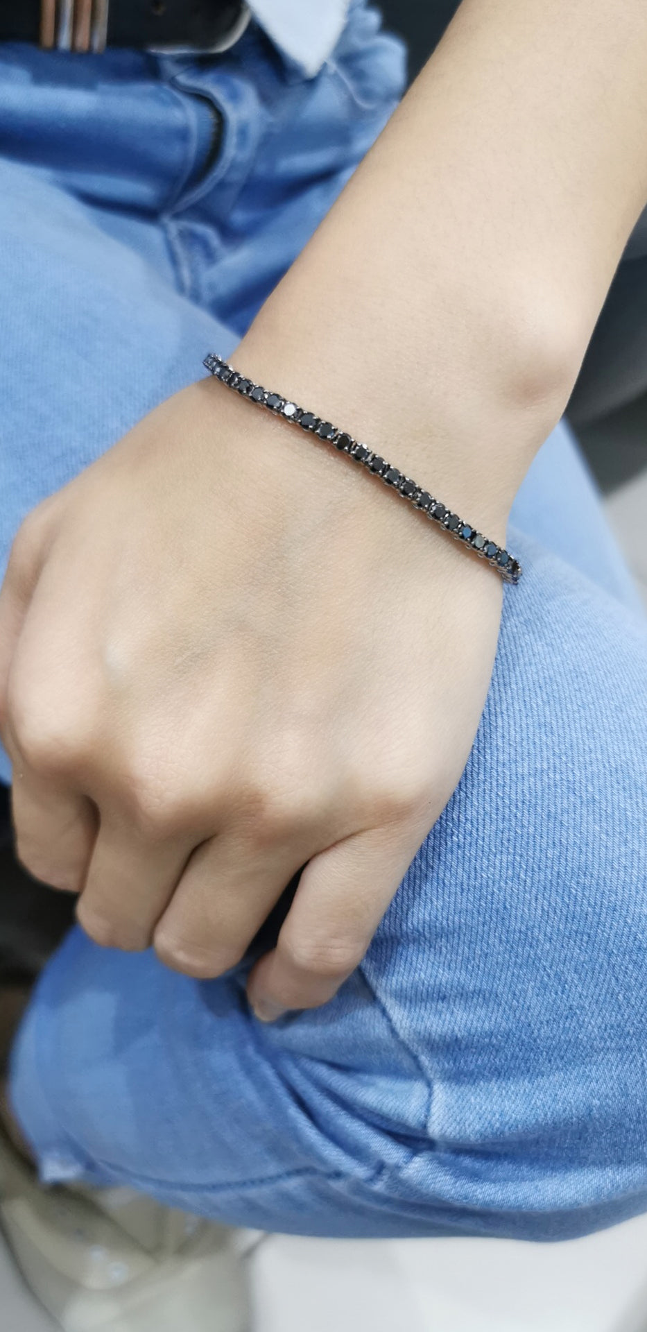 18K Gold Black Diamond Tennis Bracelet | 9.03 Carat Total Diamonds