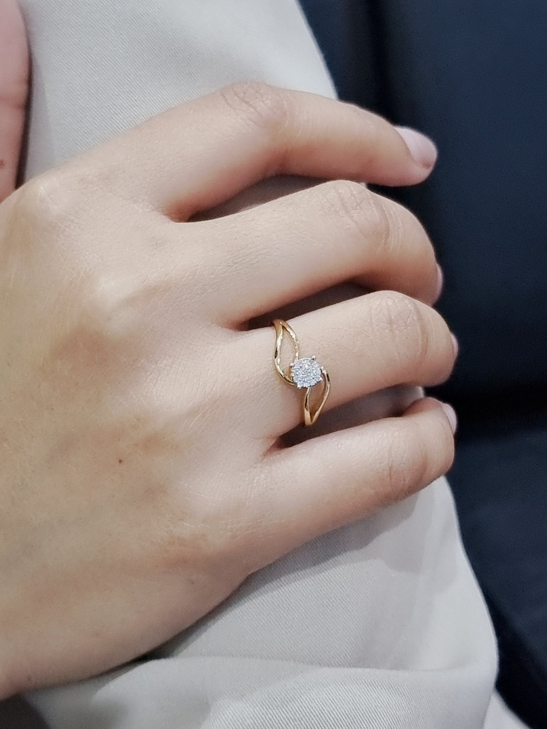 Cluster Set Diamond Ring In 18k Yellow Gold.