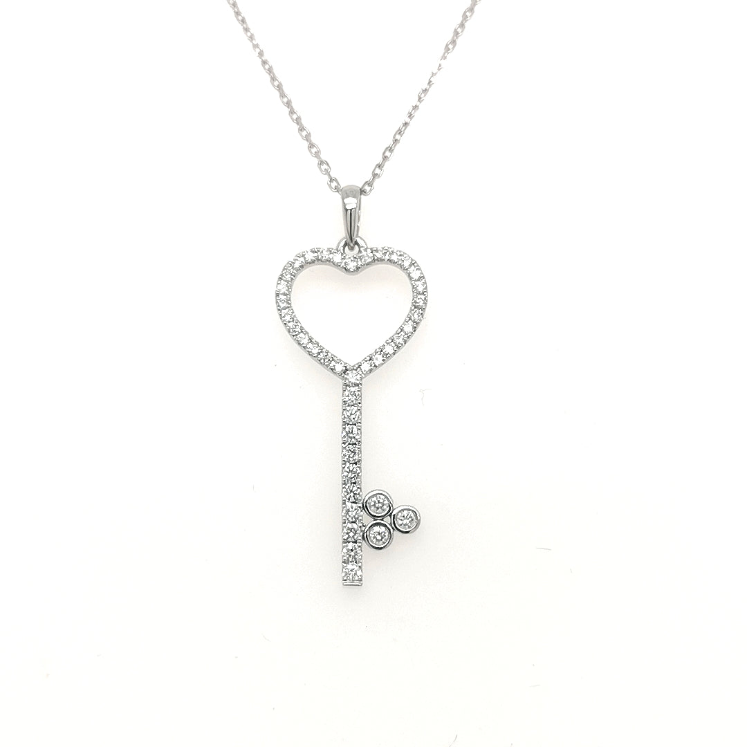  Tiny Gold Key Pendant, Dainty Heart Key Charm, 9K 14K 18K Gold  Necklace, White Gold, Romantic Jewelry, Girlfriend Love Gift/code: 0.002 :  Handmade Products