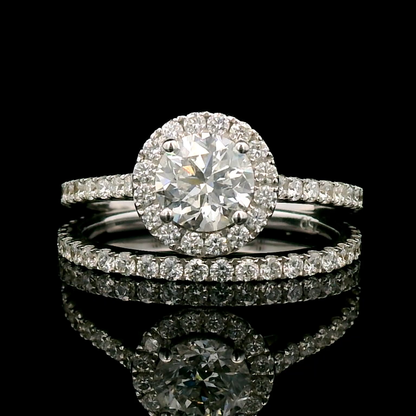 Brilliant 1.01 Carat Diamond Engagement Ring & Wedding Band Set in 18K White Gold.