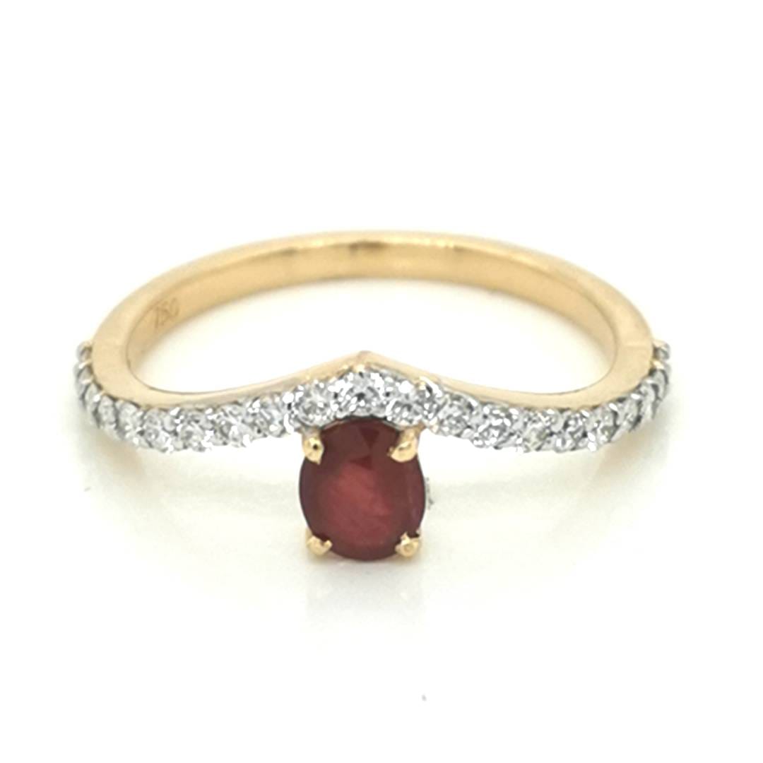 Ruby And Diamond Ring In 18k Yellow Gold.