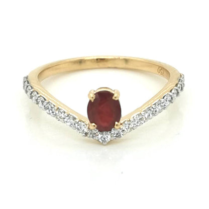 Ruby And Diamond Ring In 18k Yellow Gold.