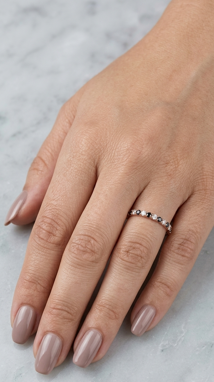 18K Rose Gold Black and White Diamond Wedding Band featuring alternating natural black diamonds and white diamonds in a slim stackable design.