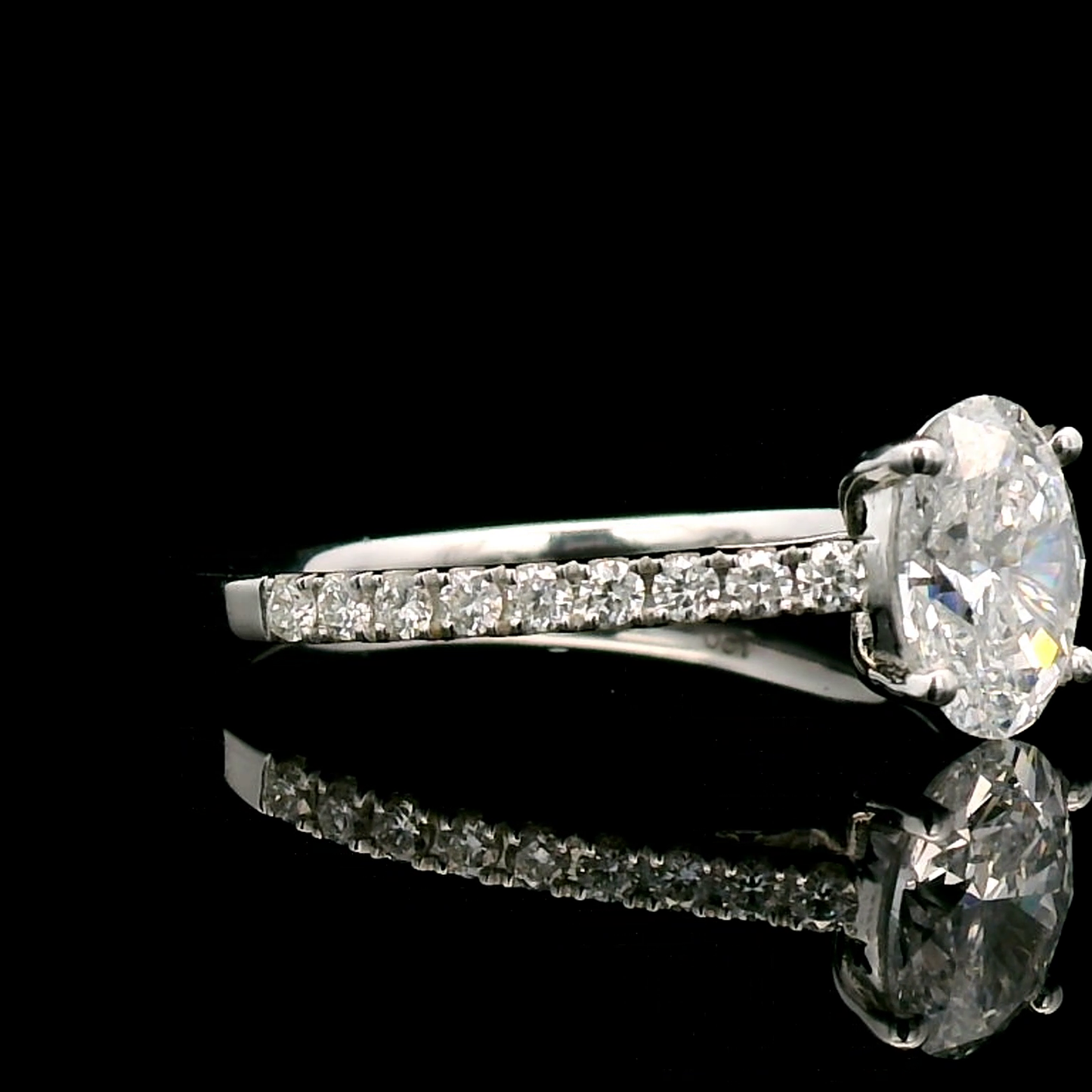 Solitaire 1.20 Carat Oval-Cut Diamond Ring In 18k Gold