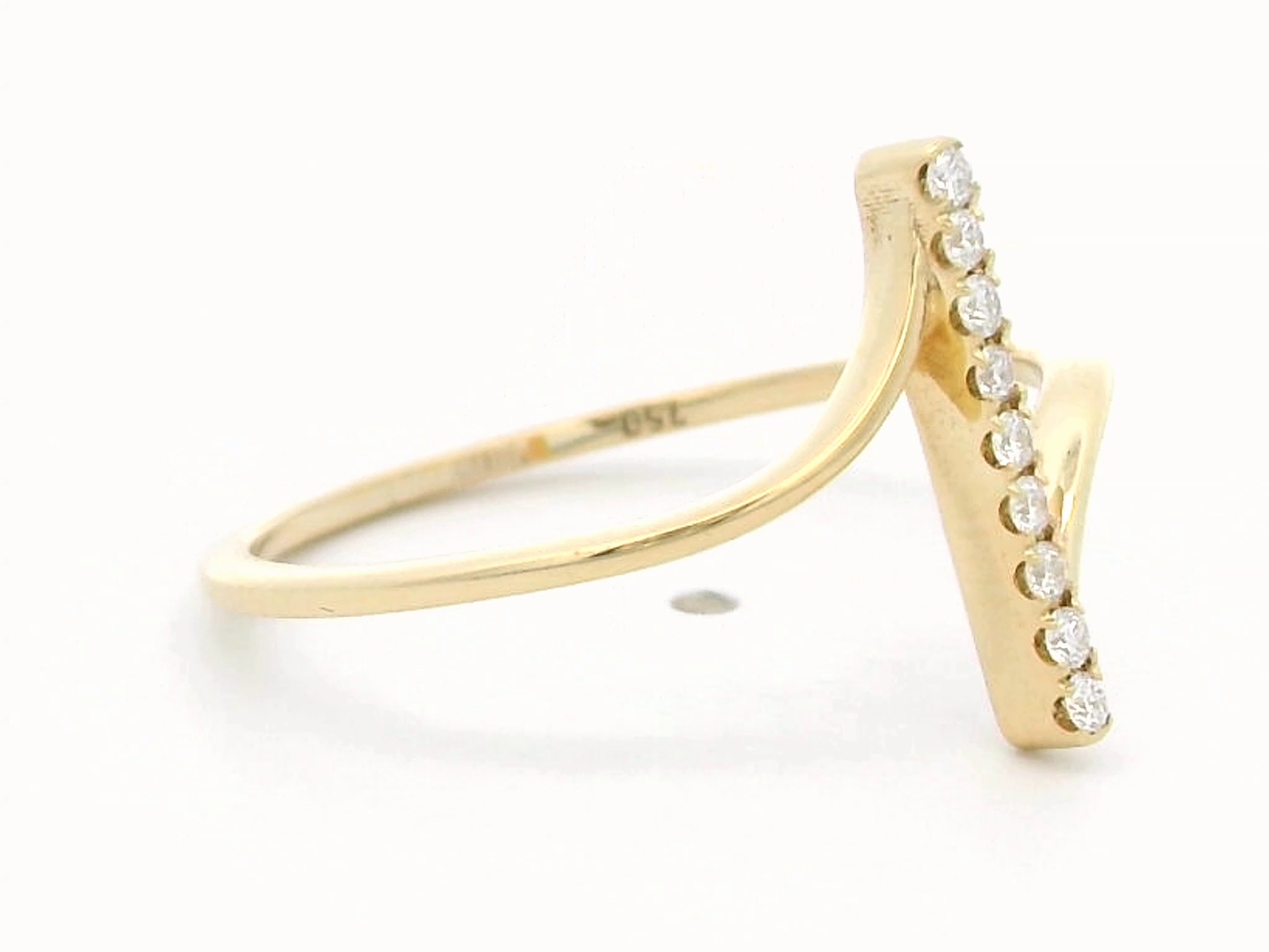 18k Gold Vertical Diamond Bar Ring - Contemporary Open Design