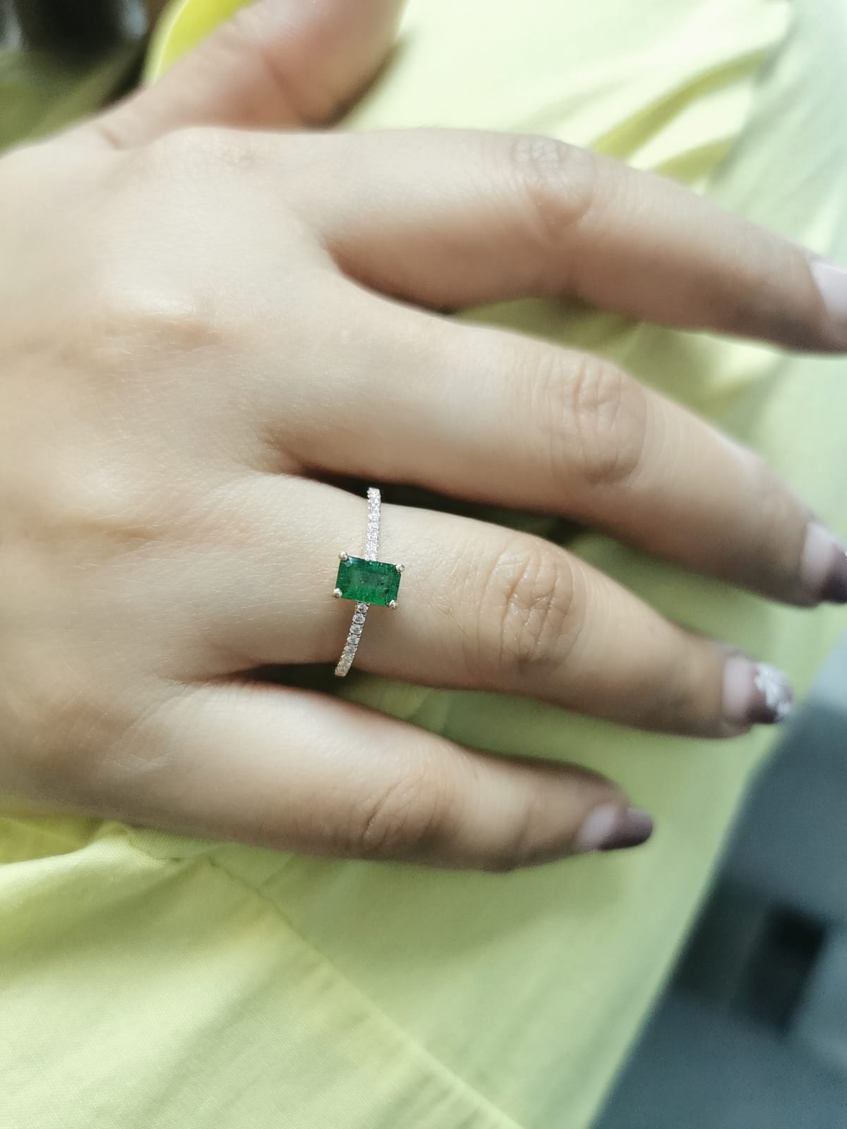 18K Gold Emerald-Cut Emerald Ring – 0.48 Carat Gemstone with 0.11 Carat Diamond Band