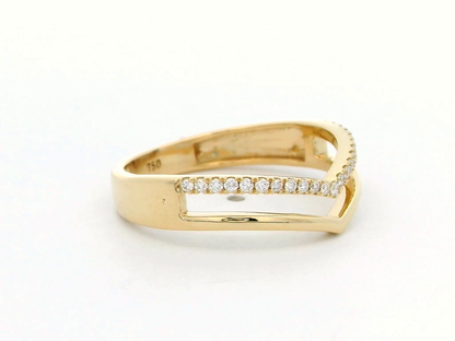 18K Gold V-Shaped Two-Band Ring with Diamond Accents