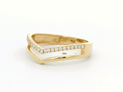 18K Gold V-Shaped Two-Band Ring with Diamond Accents