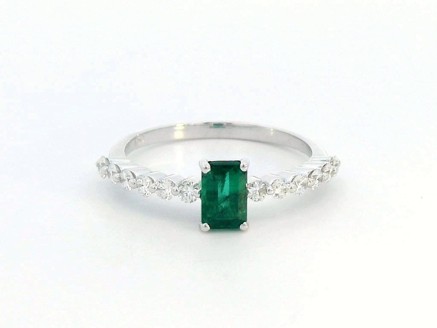 18k White Gold Emerald and Diamond Ring – 0.65 Carat Emerald, 0.40 Carat Diamonds