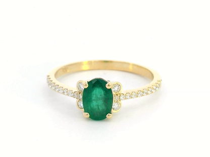 18K Gold Oval Cut Emerald Ring with Diamond-Accented Band