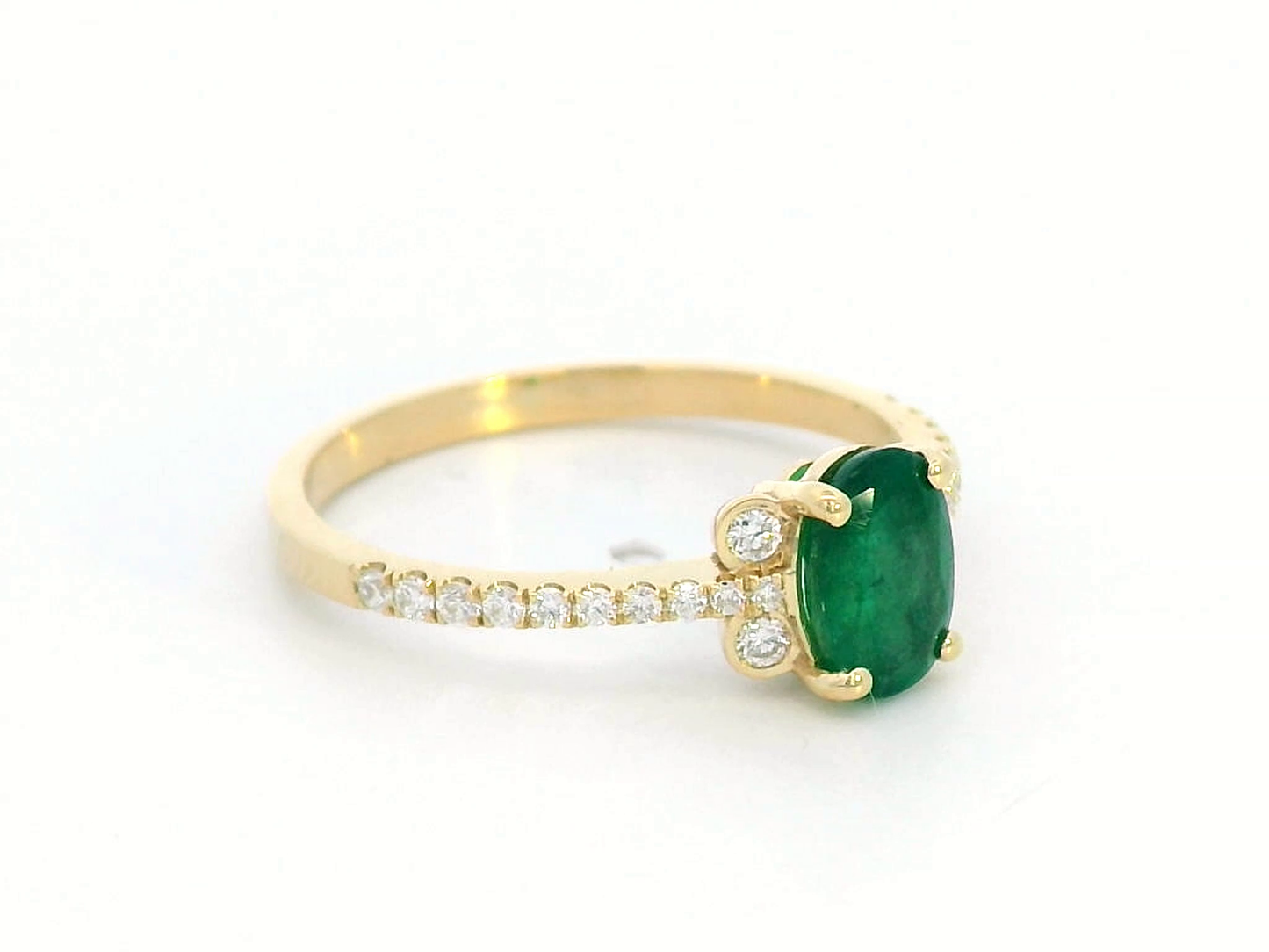 18K Gold Oval Cut Emerald Ring with Diamond-Accented Band