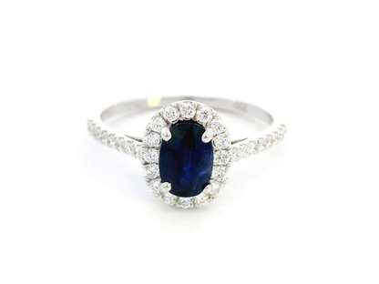 1.08 Carat Oval Sapphire Ring with Diamonds Halo in 18K Gold