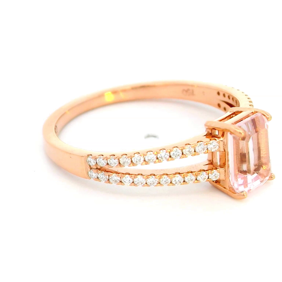 Morganite Ring in 18K Gold with Diamonds – Gift Box Included