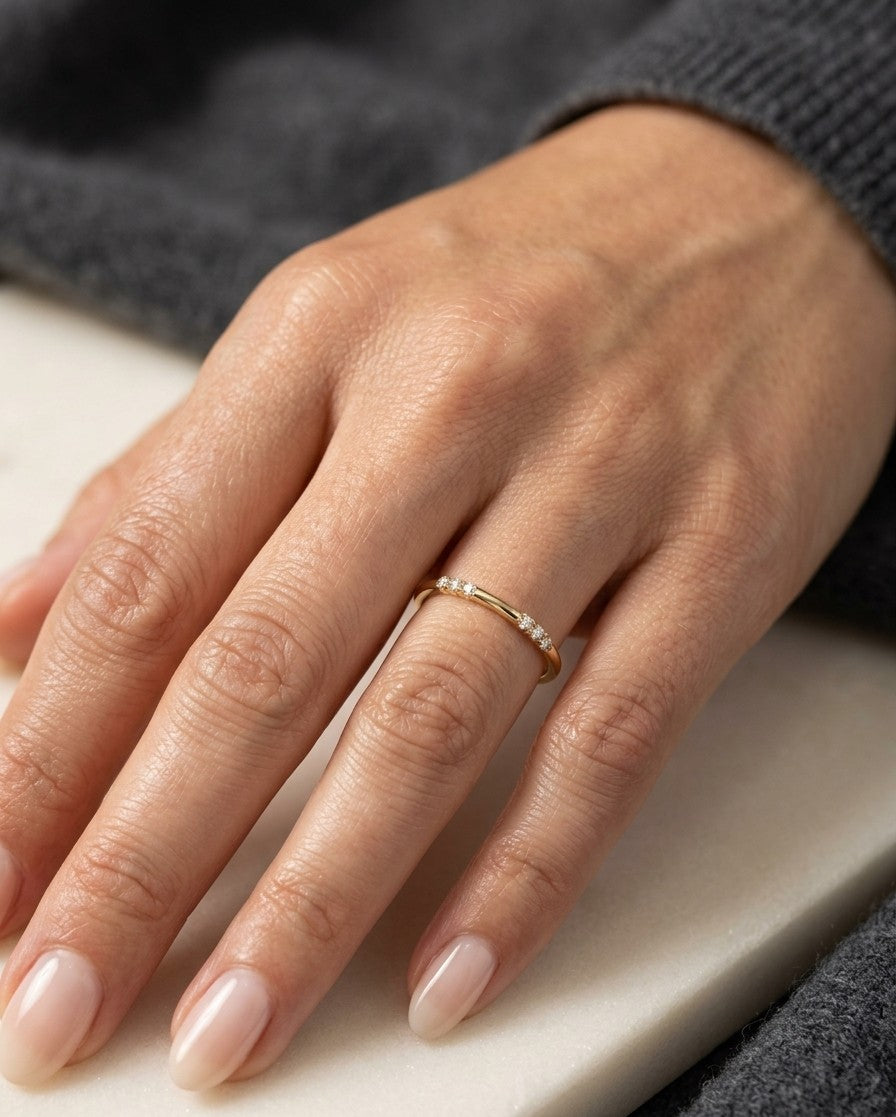 Diamond Wedding Band in 18K Yellow Gold