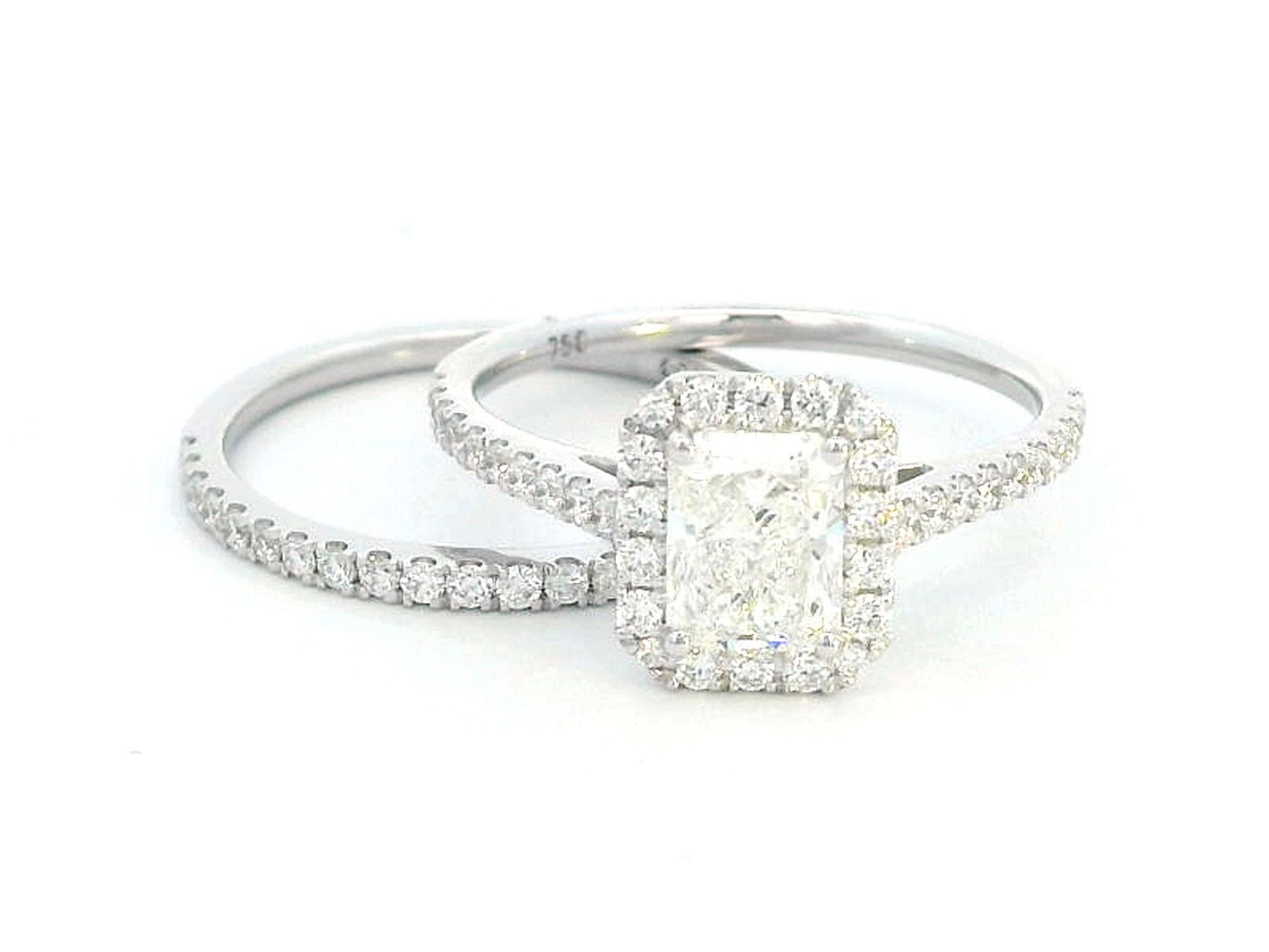 Elegant Radiant Cut Diamond Engagement Ring & Matching Wedding Band in 18K White Gold | 0.63ct Center Diamond