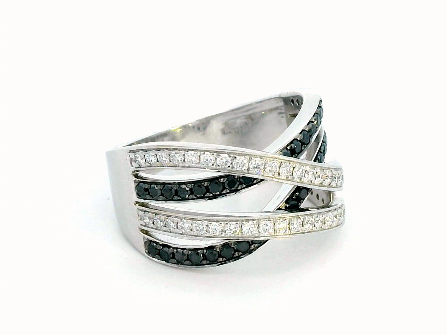 Elegant 18K White Gold Criss Cross Ring with Black & White Diamonds