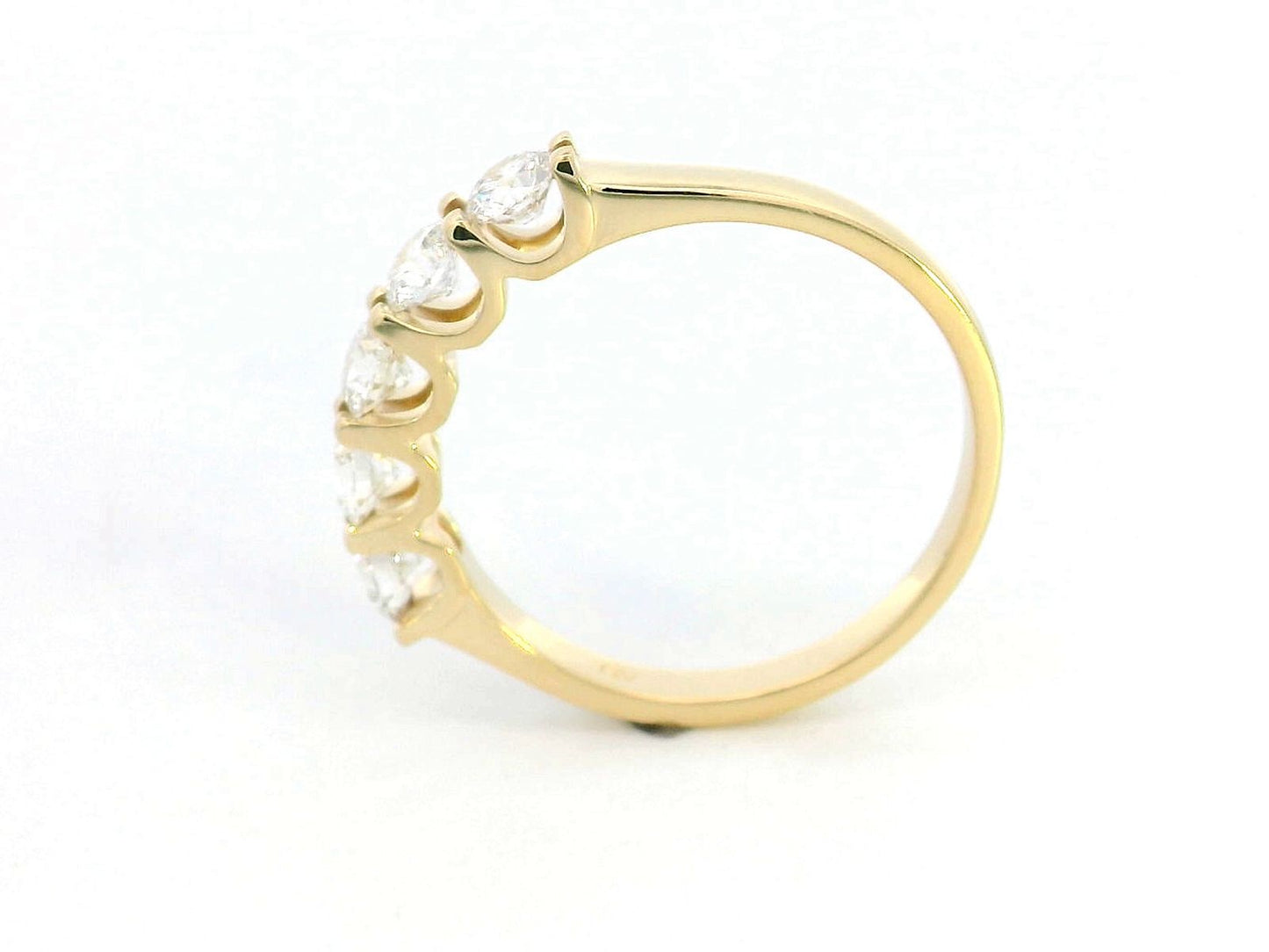 18K Yellow Gold Half Eternity Ring with 0.92 Carats of Round Brilliant Diamonds