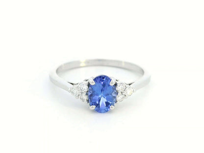 18K Gold Tanzanite and Diamond Ring – 0.93 Carat Oval Tanzanite with 0.14 Carat Diamonds