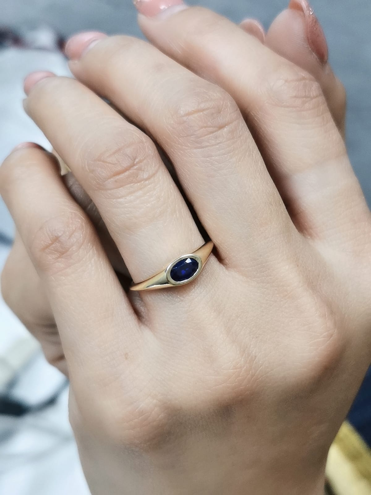 Elegant 18K Yellow Gold Blue Sapphire Ring – September Birthstone Fine Jewelry