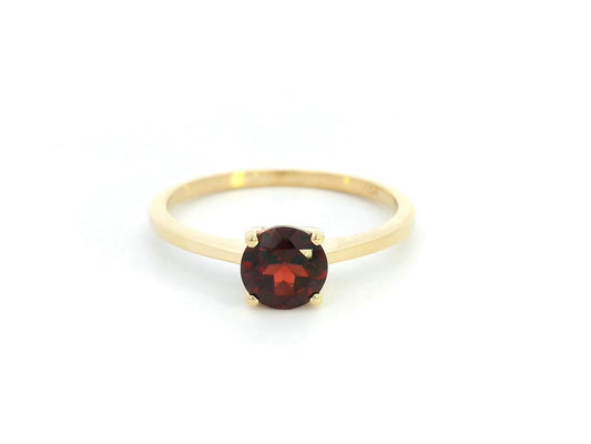 18K Yellow Gold Solitaire Garnet Ring – 1.07ct January Birthstone