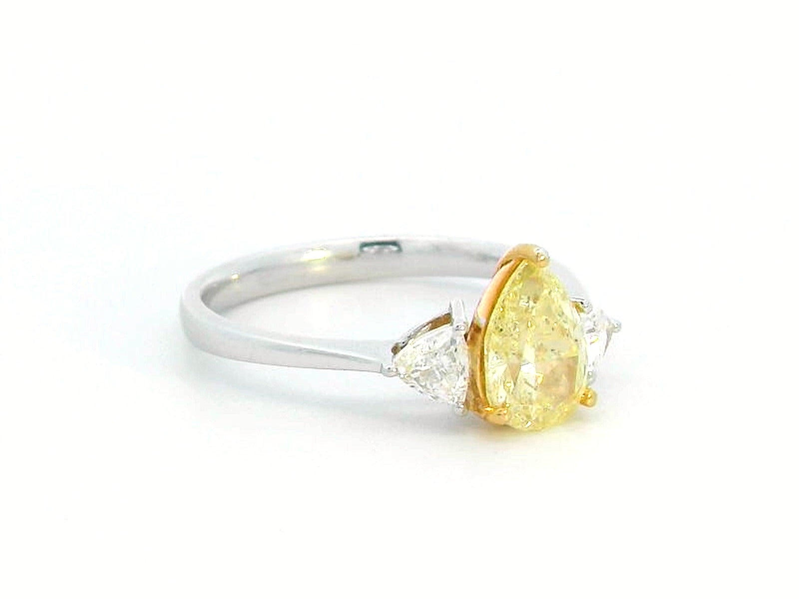 GIA Certified 1.18 Carat Yellow Diamond Ring with Trillion Cut Diamonds in 18K Gold – Luxury Three-Stone Engagement Ring"