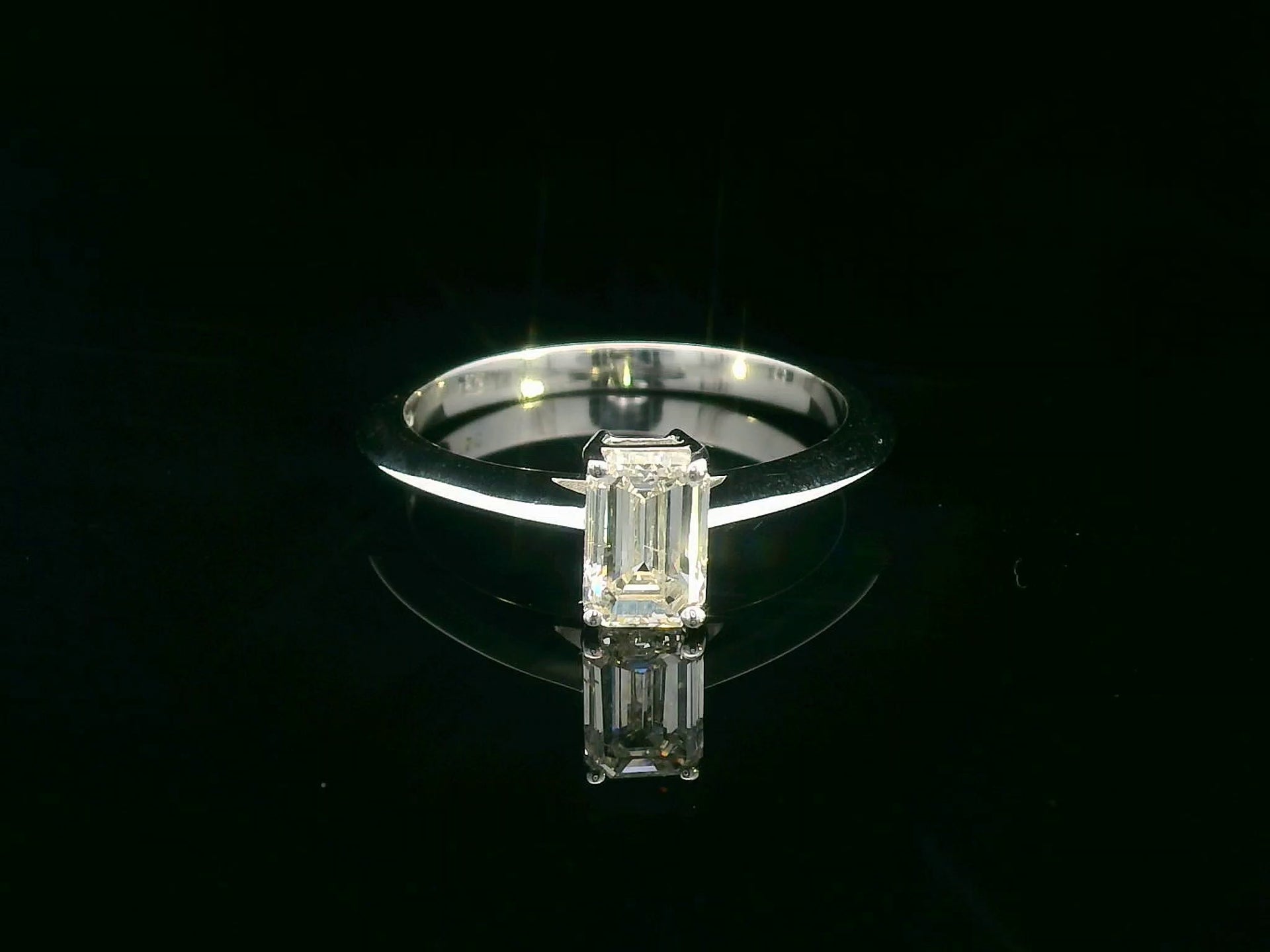 0.91 Carat Emerald Cut Diamond Ring in 18K Gold | Knife-Edge Solitaire | Fine Minimalist Engagement Ring