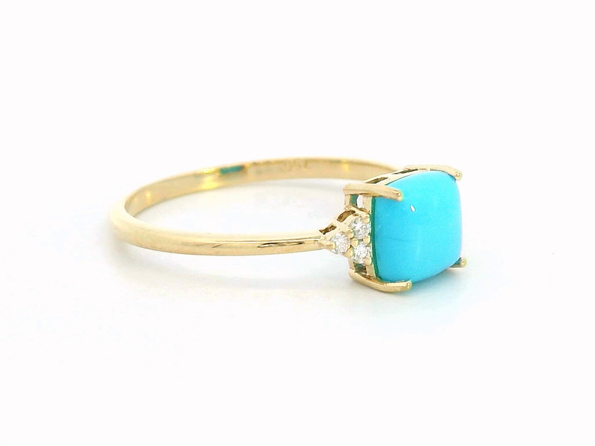 18K Gold Ring with Cushion-Cut Turquoise and Diamond Accents 