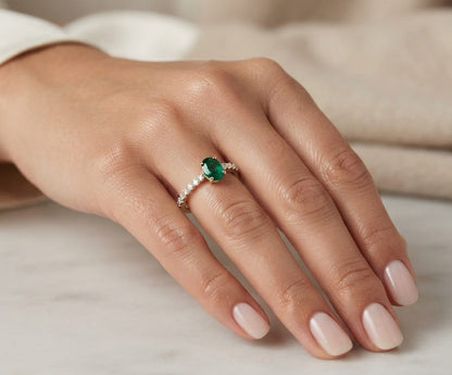 Emerald and Diamond Ring in 18K Yellow Gold