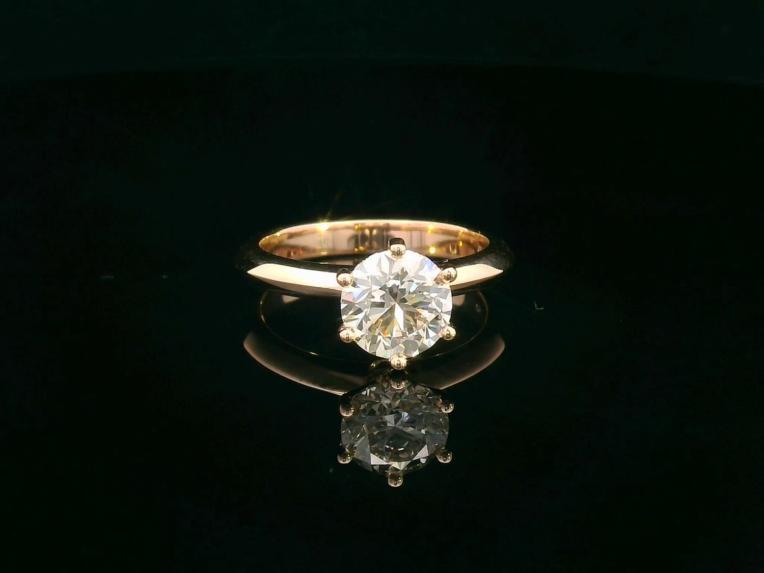 Front view of 2.03ct round cut diamond solitaire engagement ring in 18k rose gold