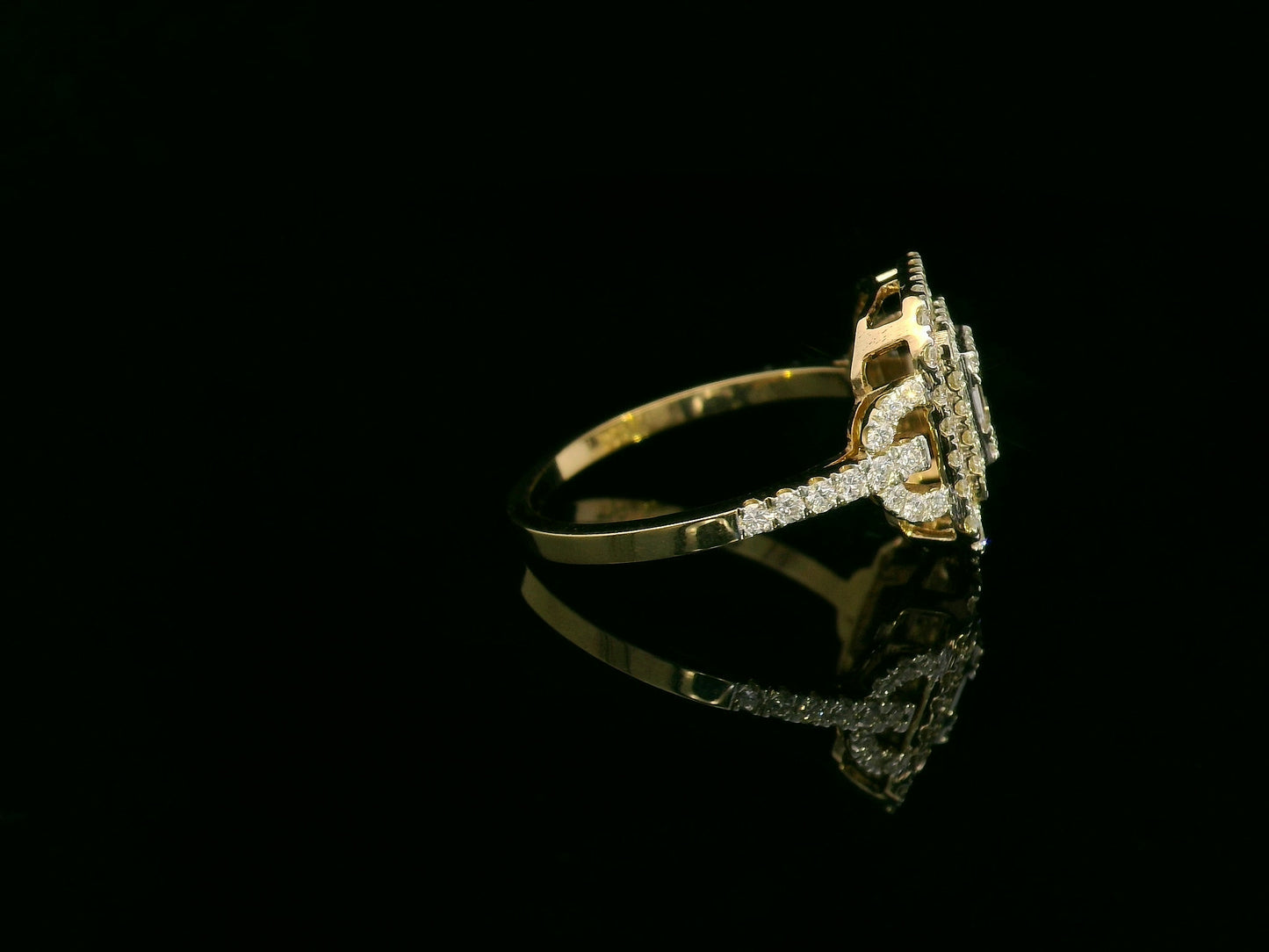 18K Yellow Gold Geometric Diamond Cluster Halo Ring with 0.74 CTW Diamonds