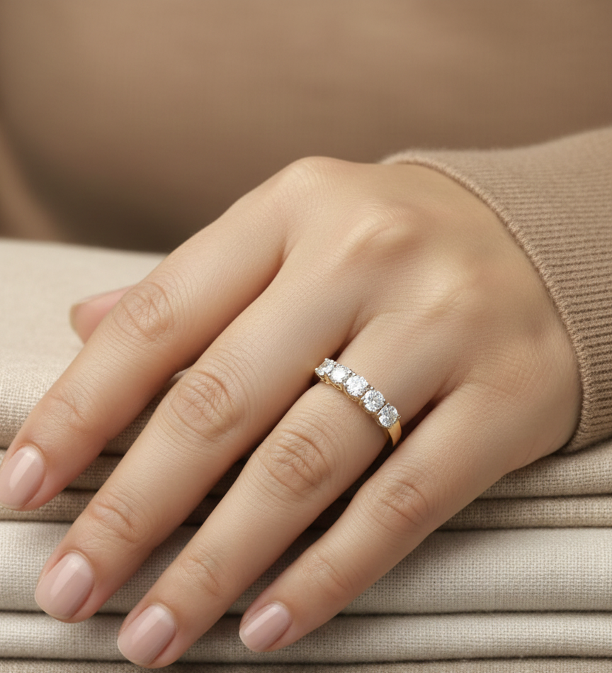 18K Yellow Gold Five-Stone Diamond Ring – 0.92ct Brilliant Cut